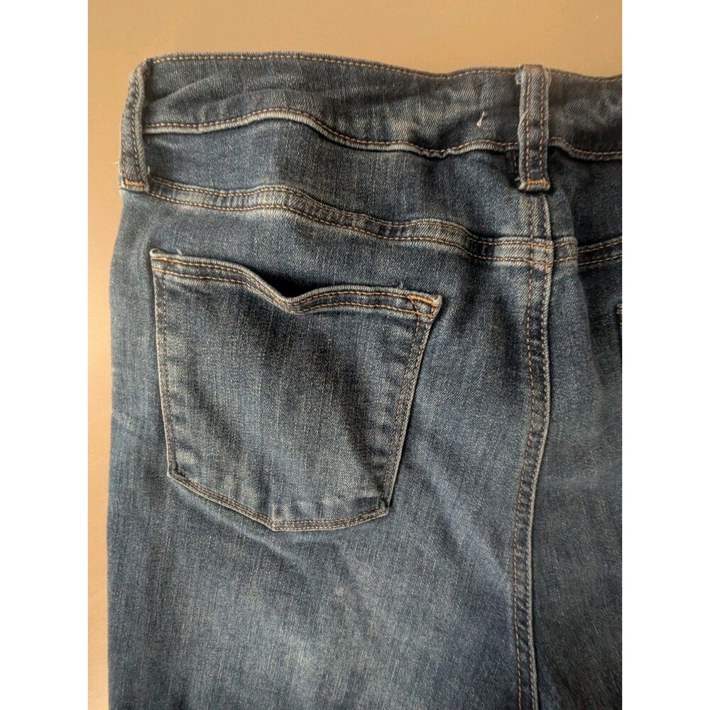 Sonoma Goods For Life Bermuda Shorts Women 16 Blue Denim Cotton Cuffed High-Rise - Picture 9 of 16